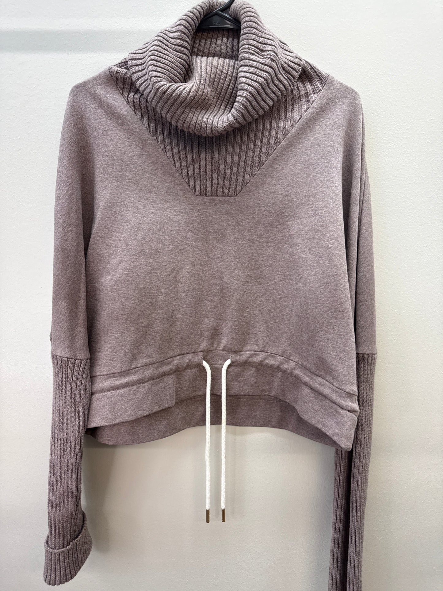 BL 0010 Varley Mauve Pullover - Small