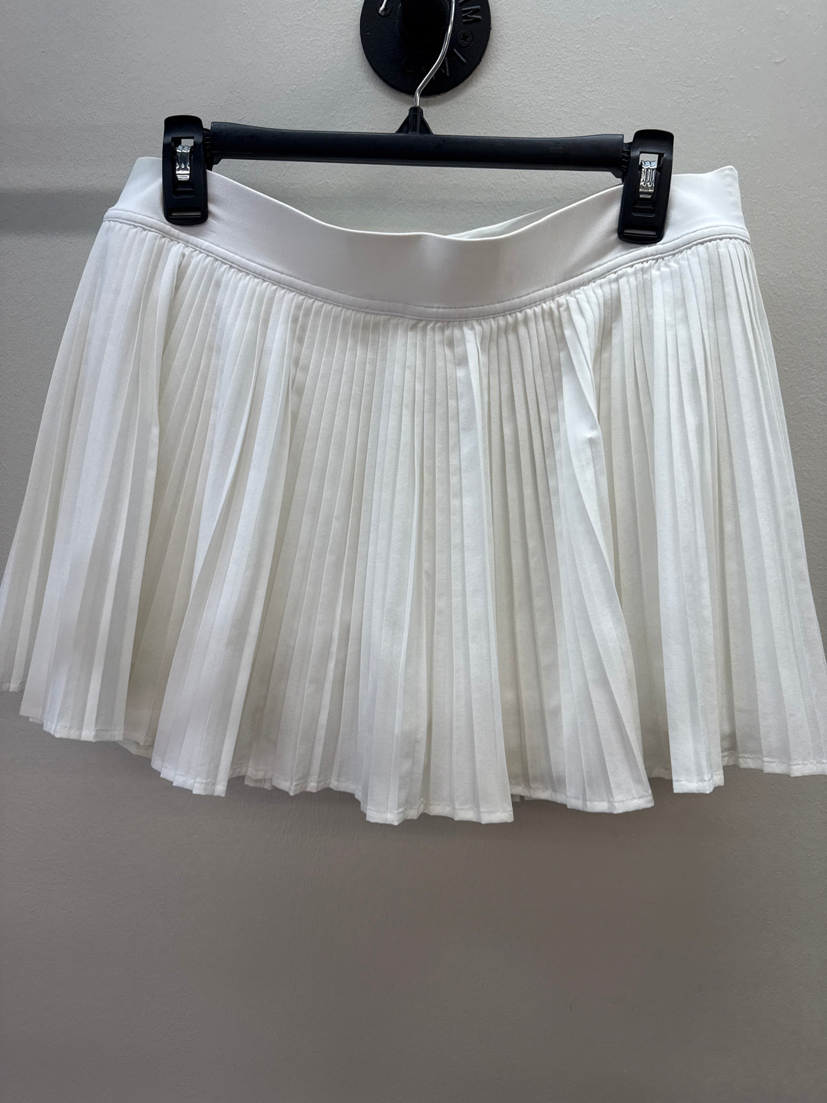 GR*0023 Lululemon White Pleated Skort - sz 12