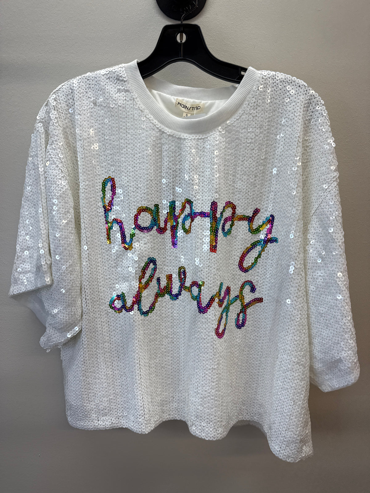 PK*0005 NWT Happy Always Sequin Top - Small