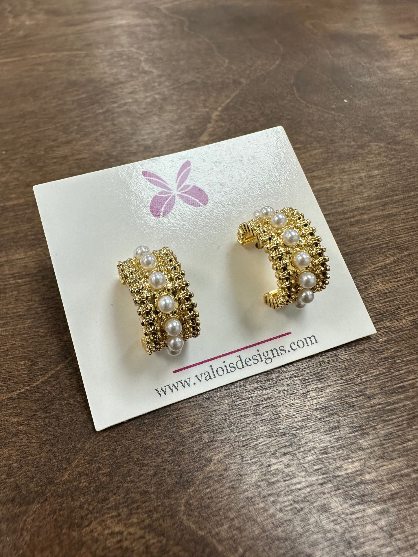Gracie Pearl Hoop Earrings