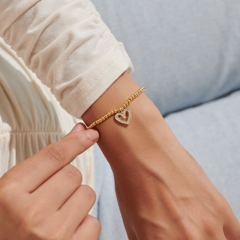 A Little 'Happy Mother's Day' Bracelet