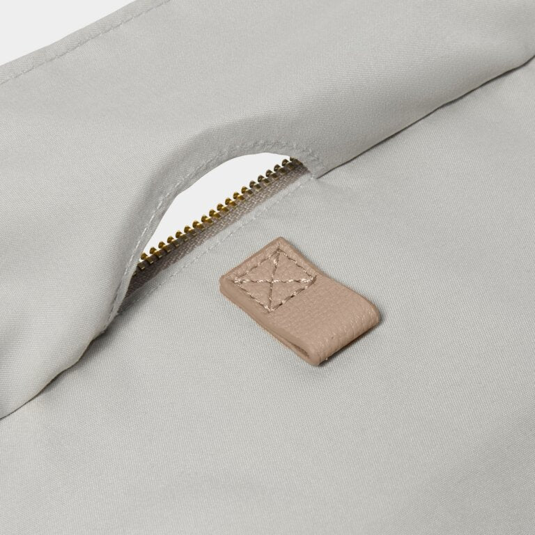 Fold Out Garment Bag