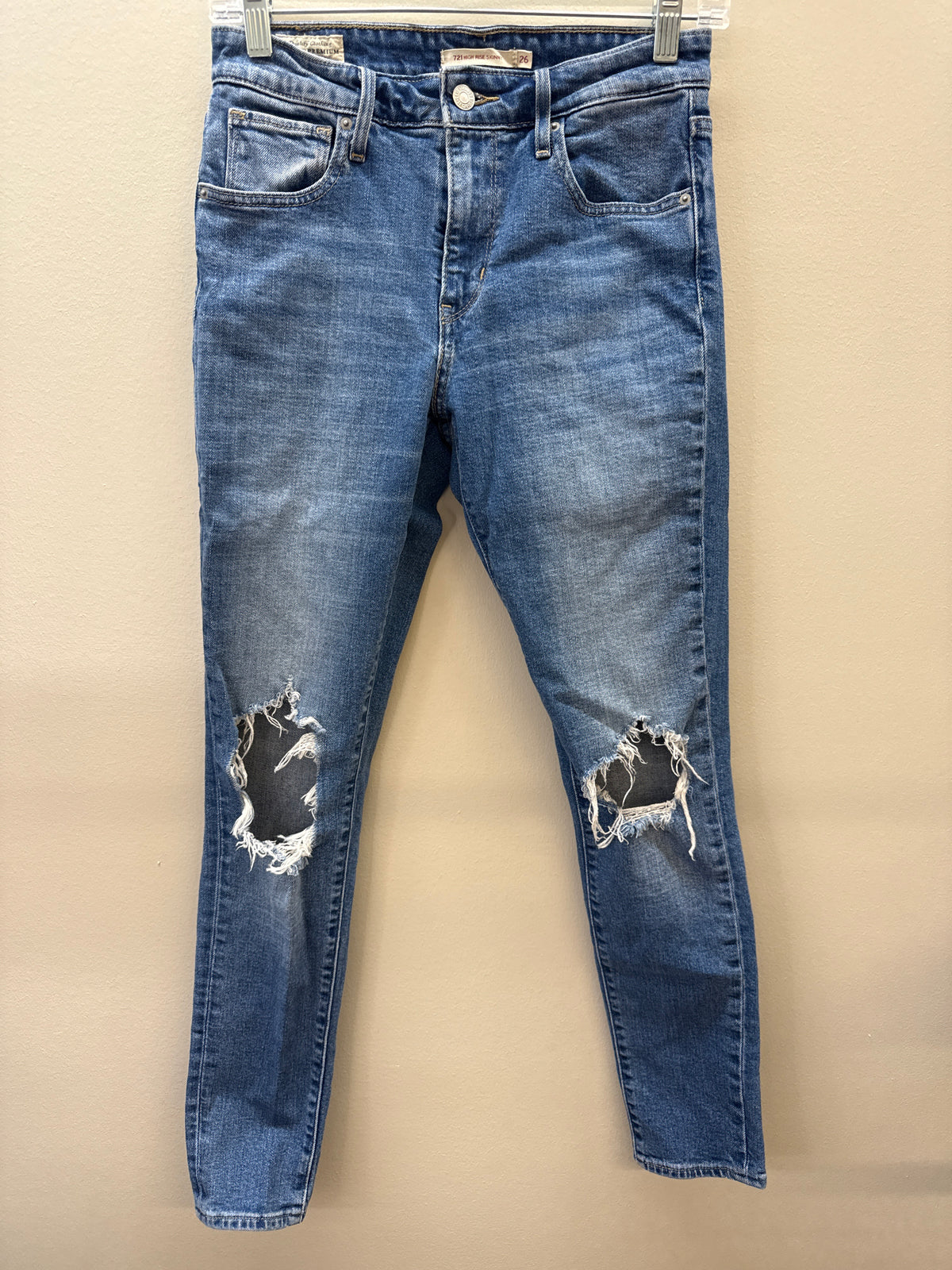 BL 0014 Levi High Rise Skinny Jeans - sz 26