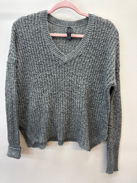PK*0009 Aeropostale Cable Sweater - XS