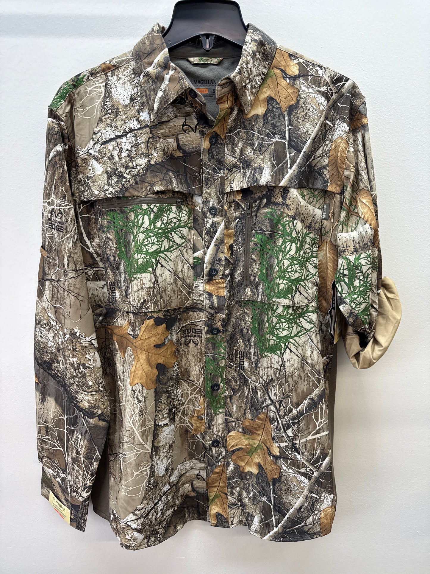 BL 0010 NWT Magellan EaglePass Real Tree Shirt - Small