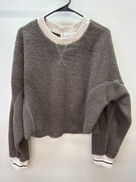 BL 0010 Vintage Havana Sherpa Pullover - Large