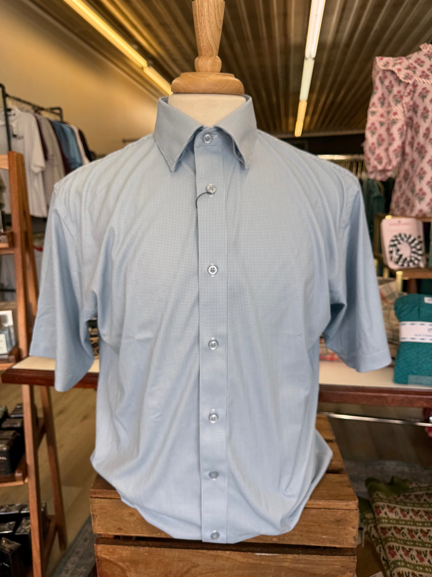 Aqua MicroCheck SS Performance Button Down