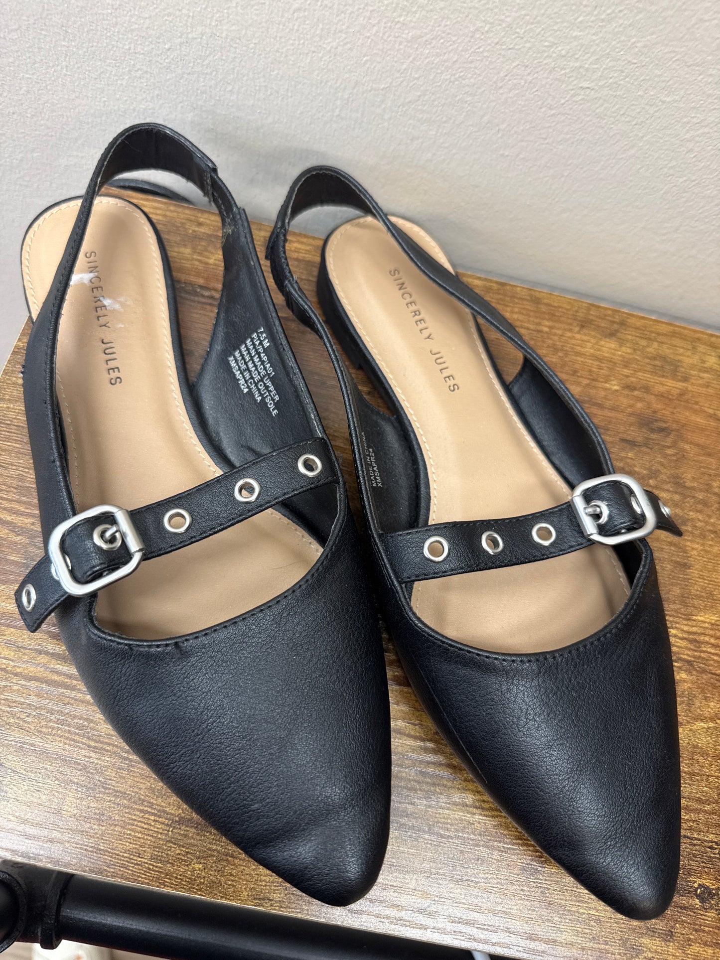 GR*0016 Black Ballet Flat - sz 7.5