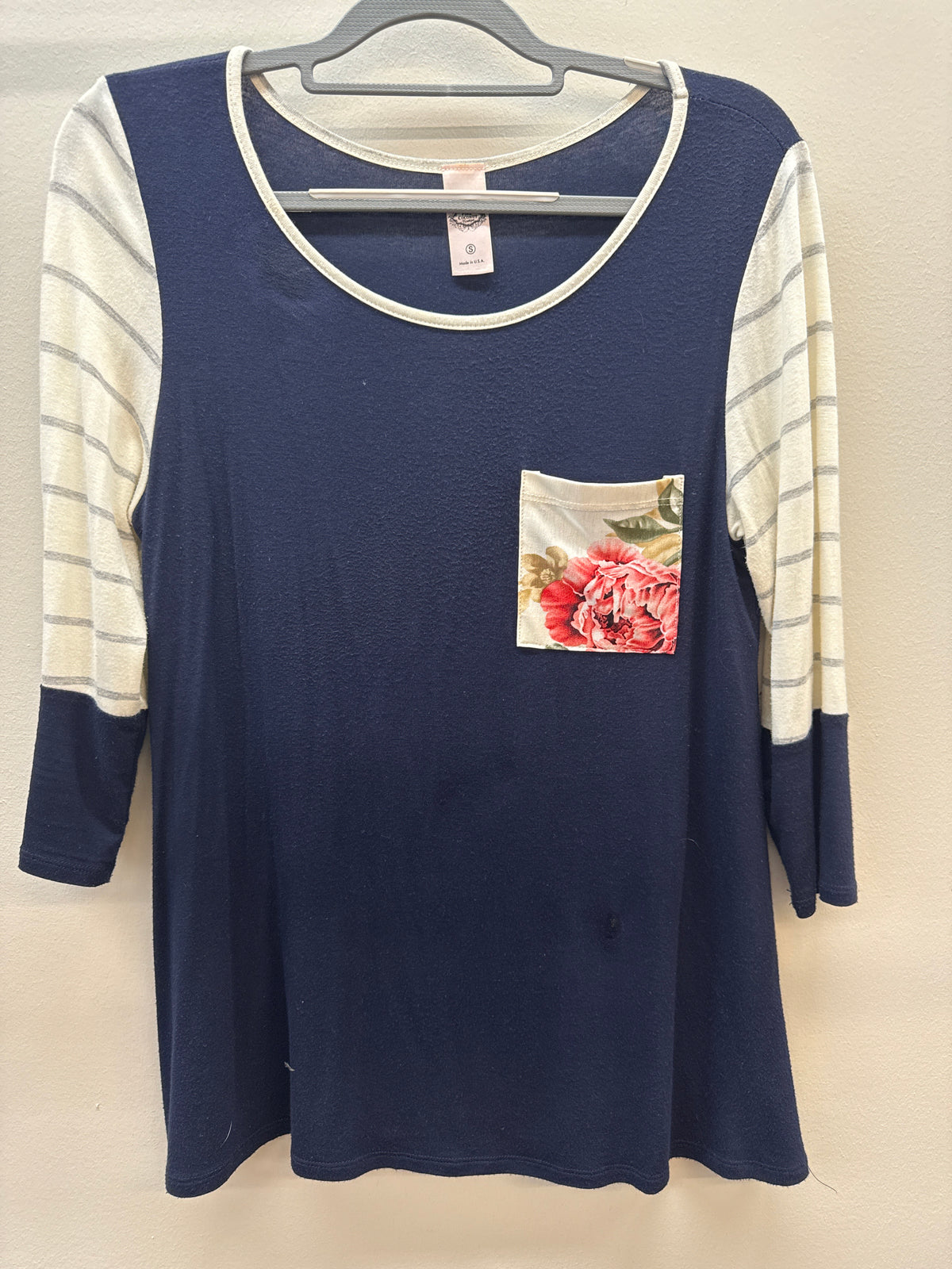BL 0013 Flower Pocket Top - Small