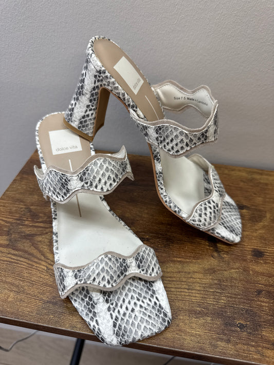 GR*0023 Dolce Vita Snakeskin Heels - sz 7.5