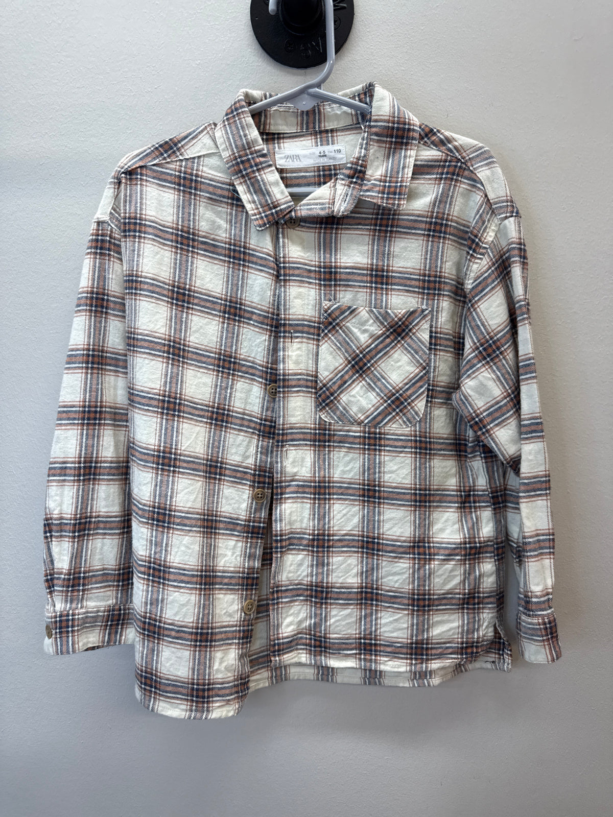 PK*0005 Zara Tan Flannel - 4/5Y