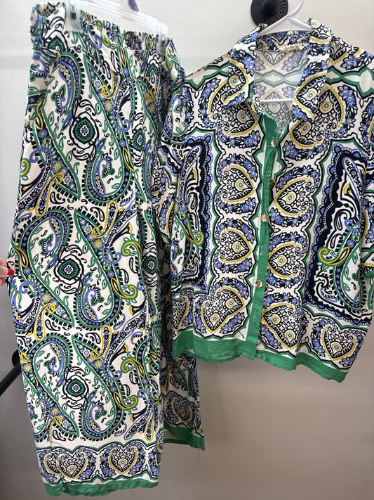 OR 0011 Green Patterned Knit Pant Set- Medium