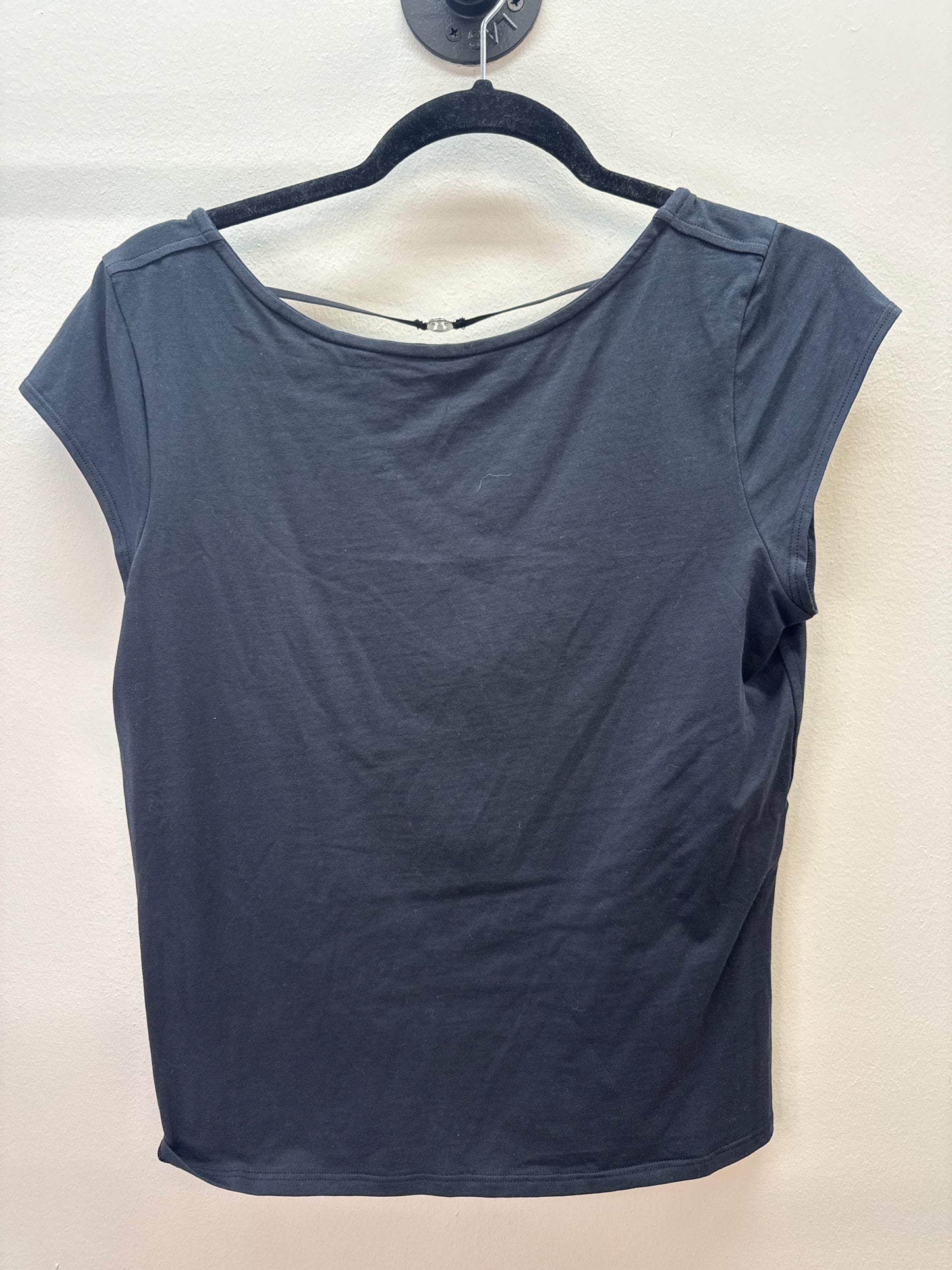 GR*0016 Lululemon Black Tee - large