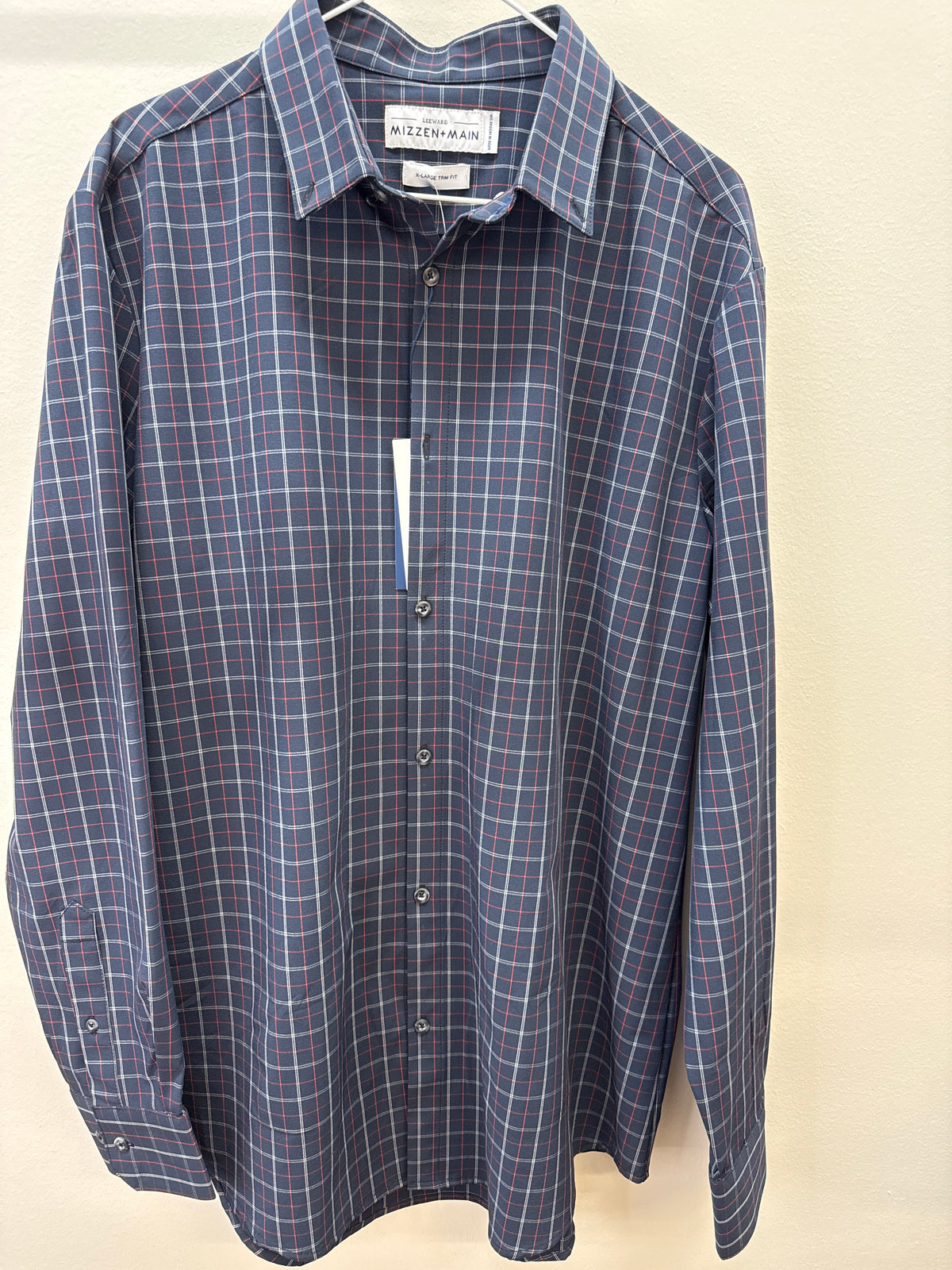 BL 0010 NWT mizzen+main navy buttonup - XL trim fit